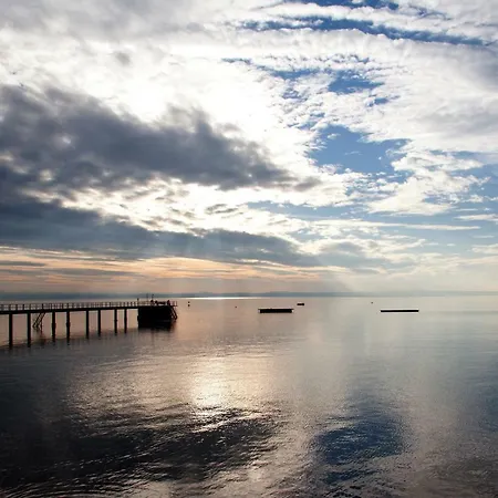 Mila Naehe Messe In Friedrichshafen